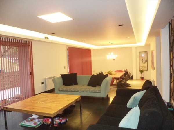 VENDO CASA DE 3 DORM. COUNTRY TIERRALTA. EXCELENTE CALIDAD!!!