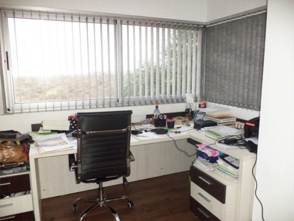 VENDO CASA DE 3 DORM. COUNTRY TIERRALTA. EXCELENTE CALIDAD!!!