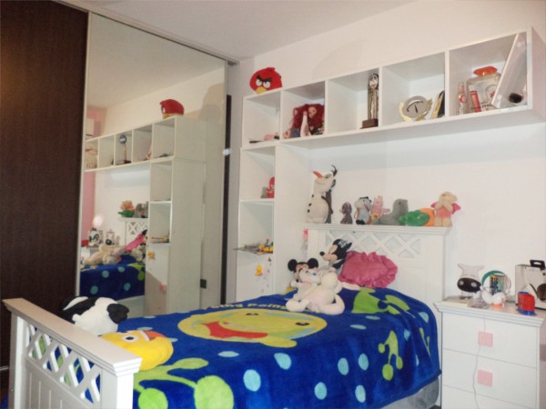 VENDO CASA DE 3 DORM. COUNTRY TIERRALTA. EXCELENTE CALIDAD!!!