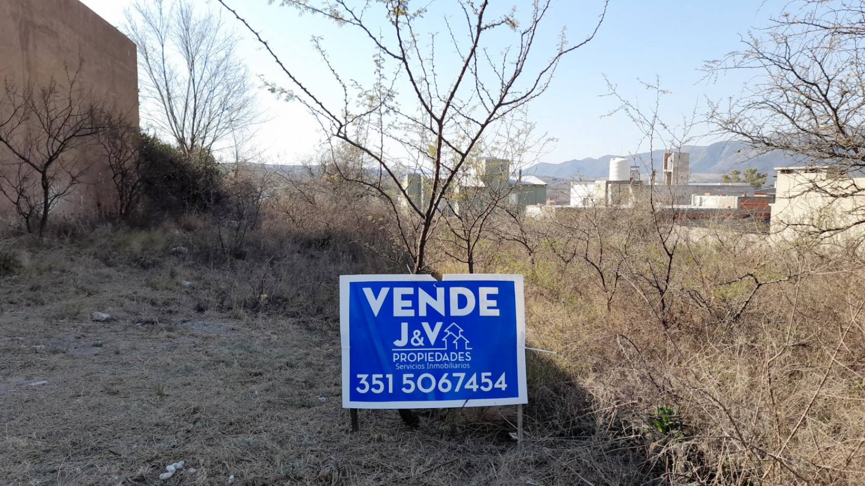 TERRENO EN VENTA. 300 M2. VILLA SAN NICOLAS-MALAGUEÑO 2°SECCION. C/ESCRITURA.