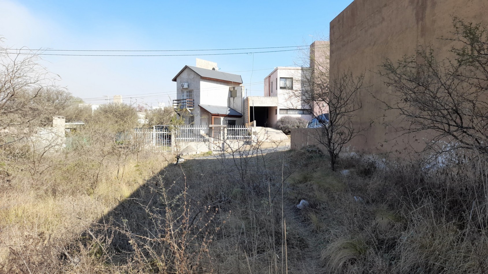 TERRENO EN VENTA. 300 M2. VILLA SAN NICOLAS-MALAGUEÑO 2°SECCION. C/ESCRITURA.