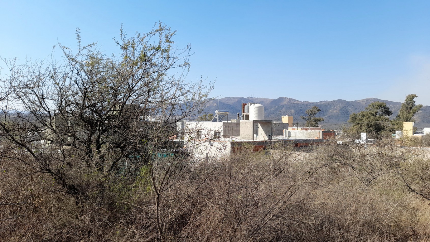 TERRENO EN VENTA. 300 M2. VILLA SAN NICOLAS-MALAGUEÑO 2°SECCION. C/ESCRITURA.