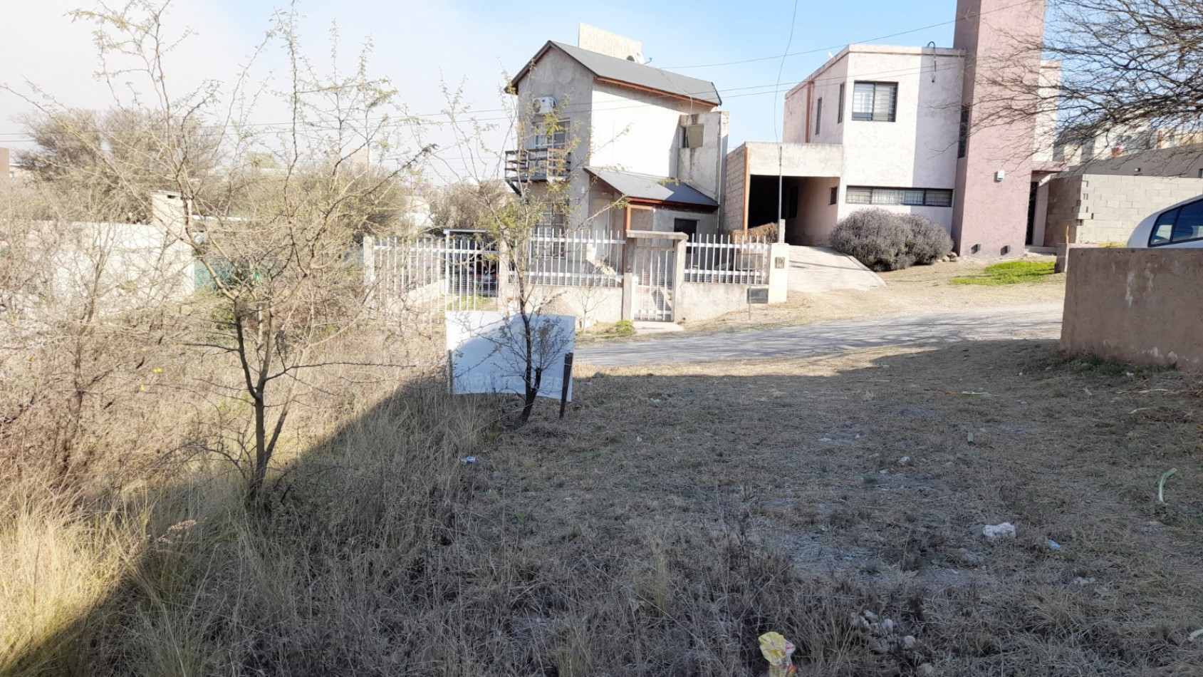 TERRENO EN VENTA. 300 M2. VILLA SAN NICOLAS-MALAGUEÑO 2°SECCION. C/ESCRITURA.