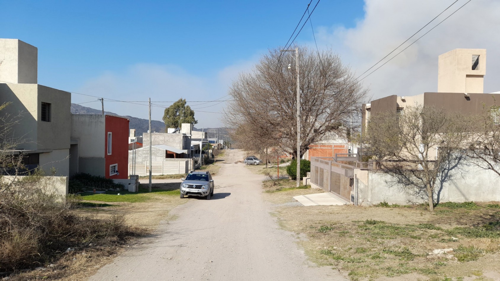 TERRENO EN VENTA. 300 M2. VILLA SAN NICOLAS-MALAGUEÑO 2°SECCION. C/ESCRITURA.