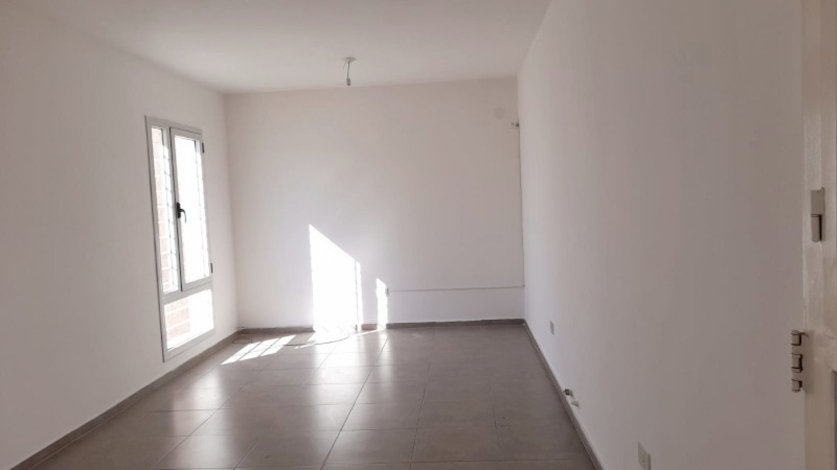 CASA EN VENTA. 2 DORMITORIOS. DON BOSCO DE HORIZONTE. PLAN 100% PAGADO!!!
