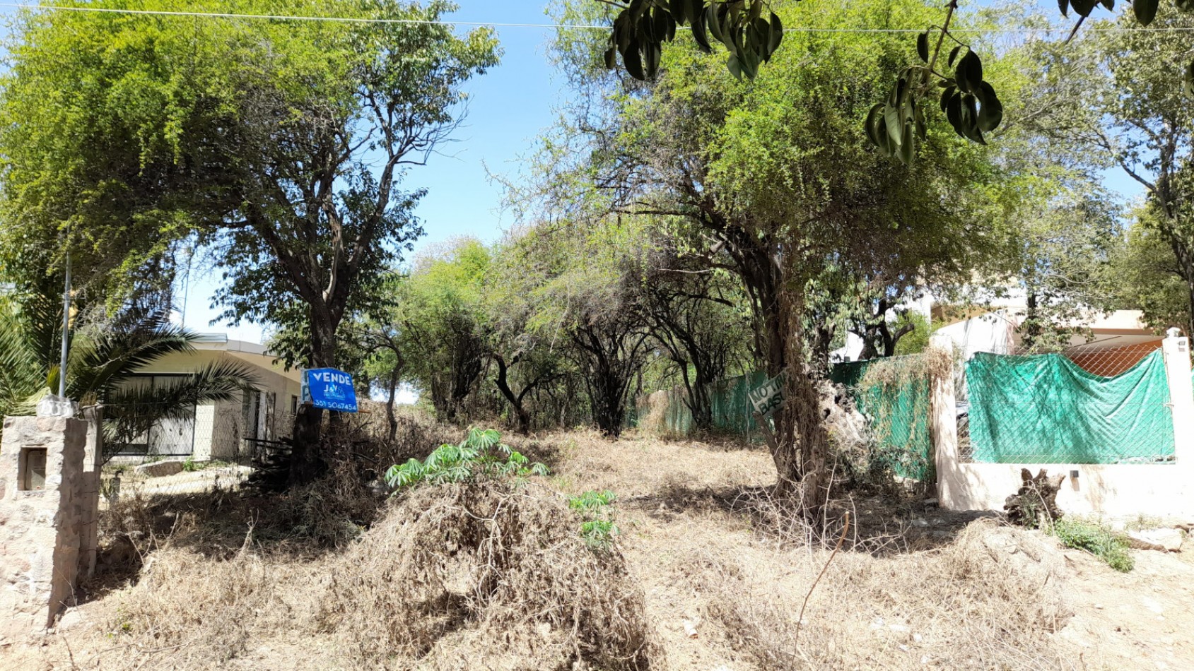 TERRENO EN VENTA 700 M2. VILLA LOS ALTOS. RIO CEBALLOS C/ESCRITURA.