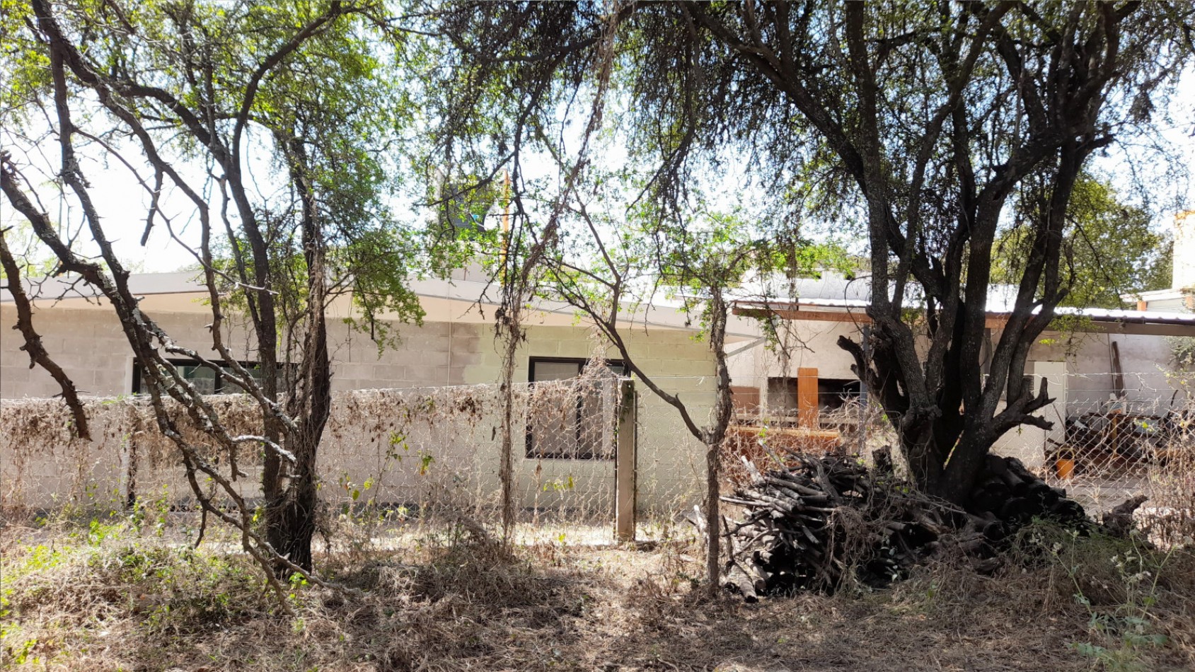 TERRENO EN VENTA 700 M2. VILLA LOS ALTOS. RIO CEBALLOS C/ESCRITURA.