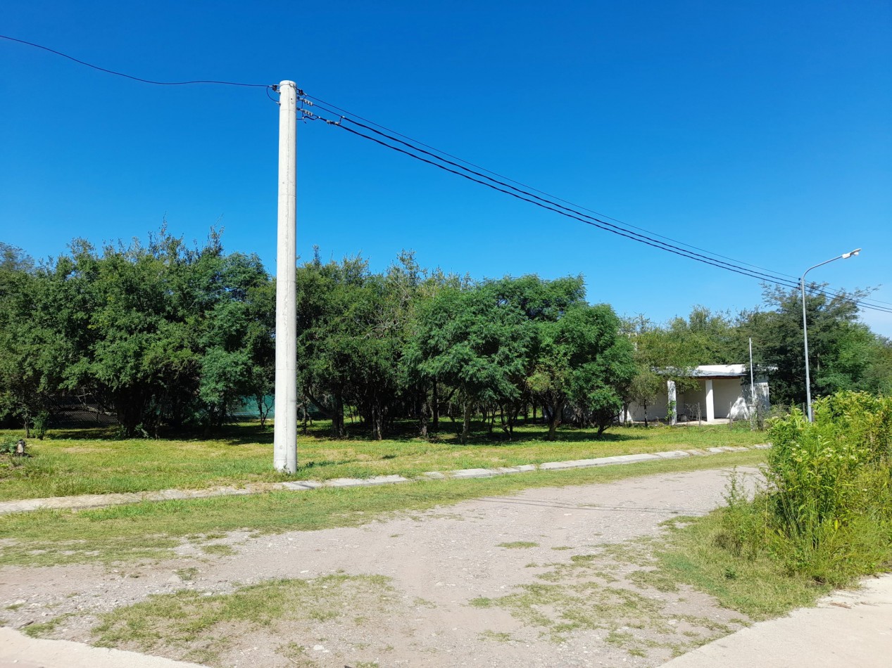 TERRENO EN VENTA 607,5 M2. B° PROSSUR-LOMAS DEL CHAÑAR- RIO CEBALLOS. CON ESCRITURA!!!!!