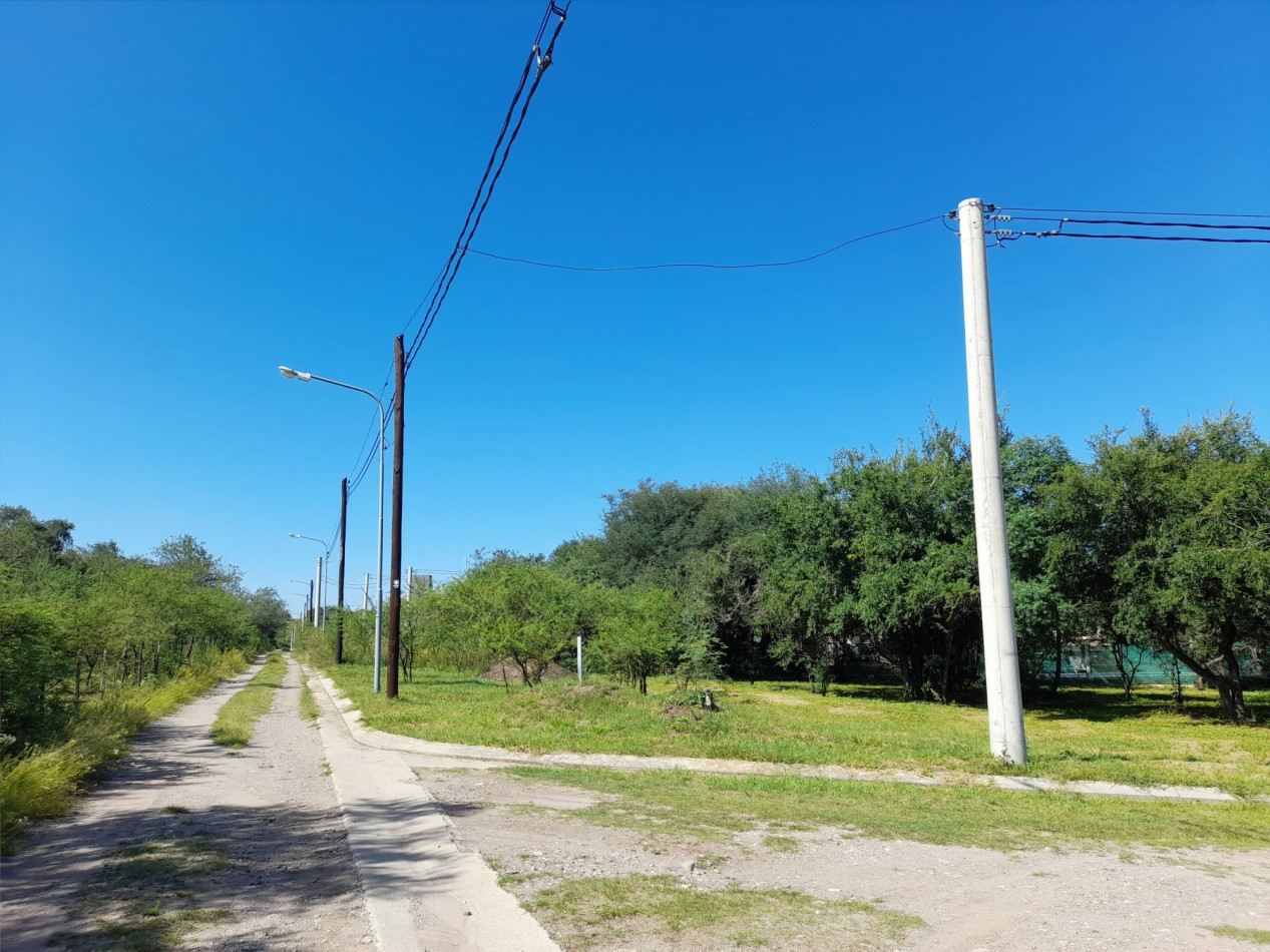 TERRENO EN VENTA 607,5 M2. B° PROSSUR-LOMAS DEL CHAÑAR- RIO CEBALLOS. CON ESCRITURA!!!!!