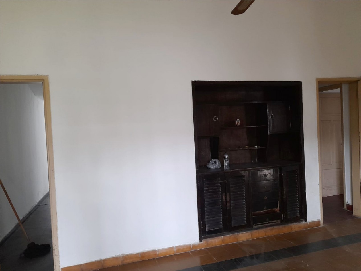 CASA EN VENTA 3 DORM. B° MARQUES DE SOBREMONTE. LISTA P/ESCRITURAR
