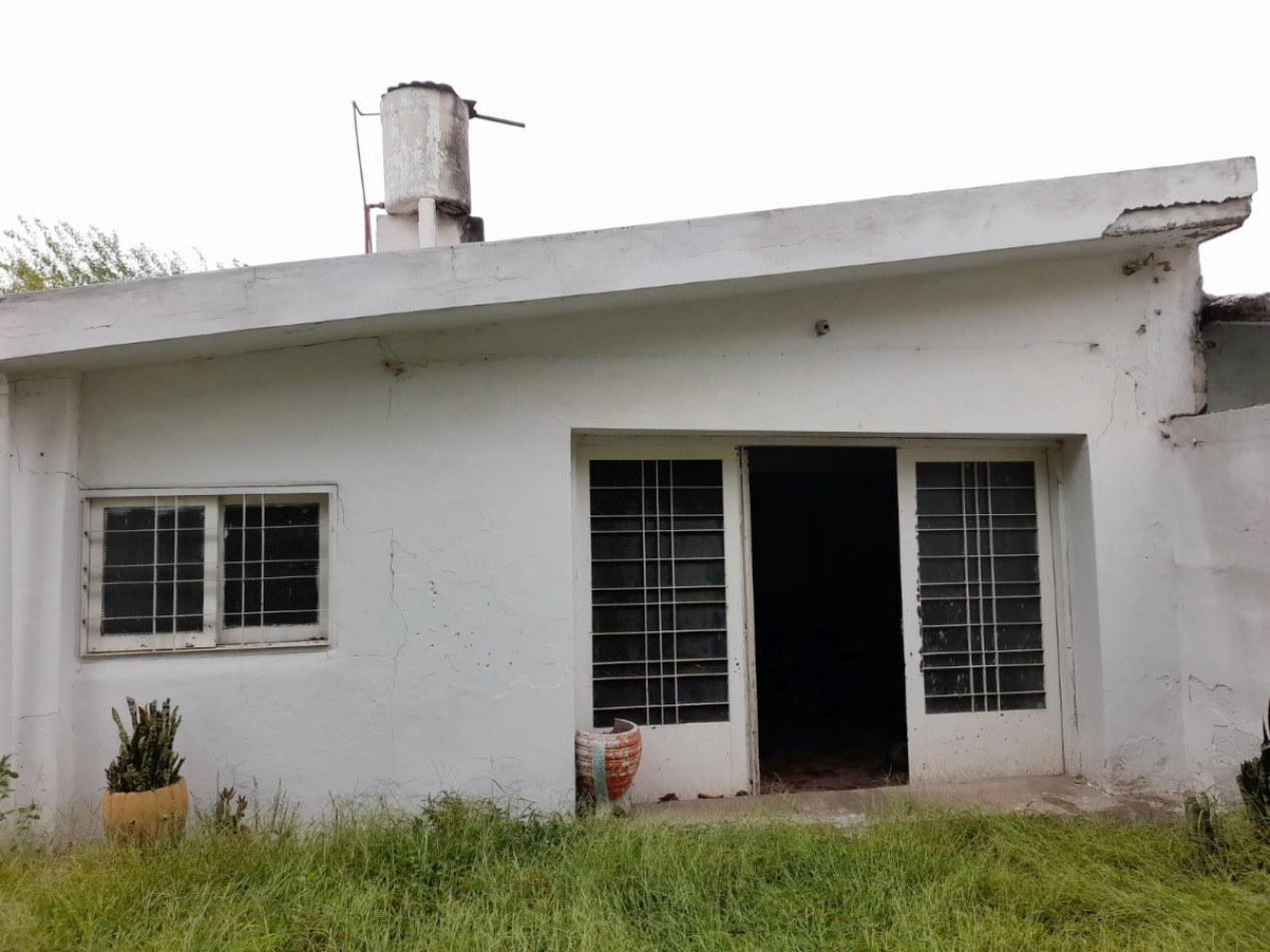 CASA EN VENTA 3 DORM. B° MARQUES DE SOBREMONTE. LISTA P/ESCRITURAR