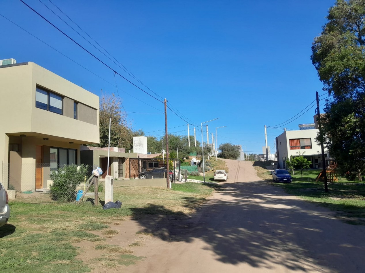 VENDO LOTE 400 M2 VILLA CATALINA - ETAPA ECO CATALINA - ESCRITURA