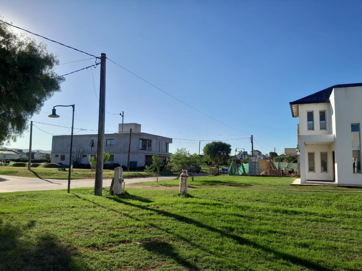 VENDO LOTE 1.380 M2 COUNTRY LAS CORZUELAS. 1° ETAPA