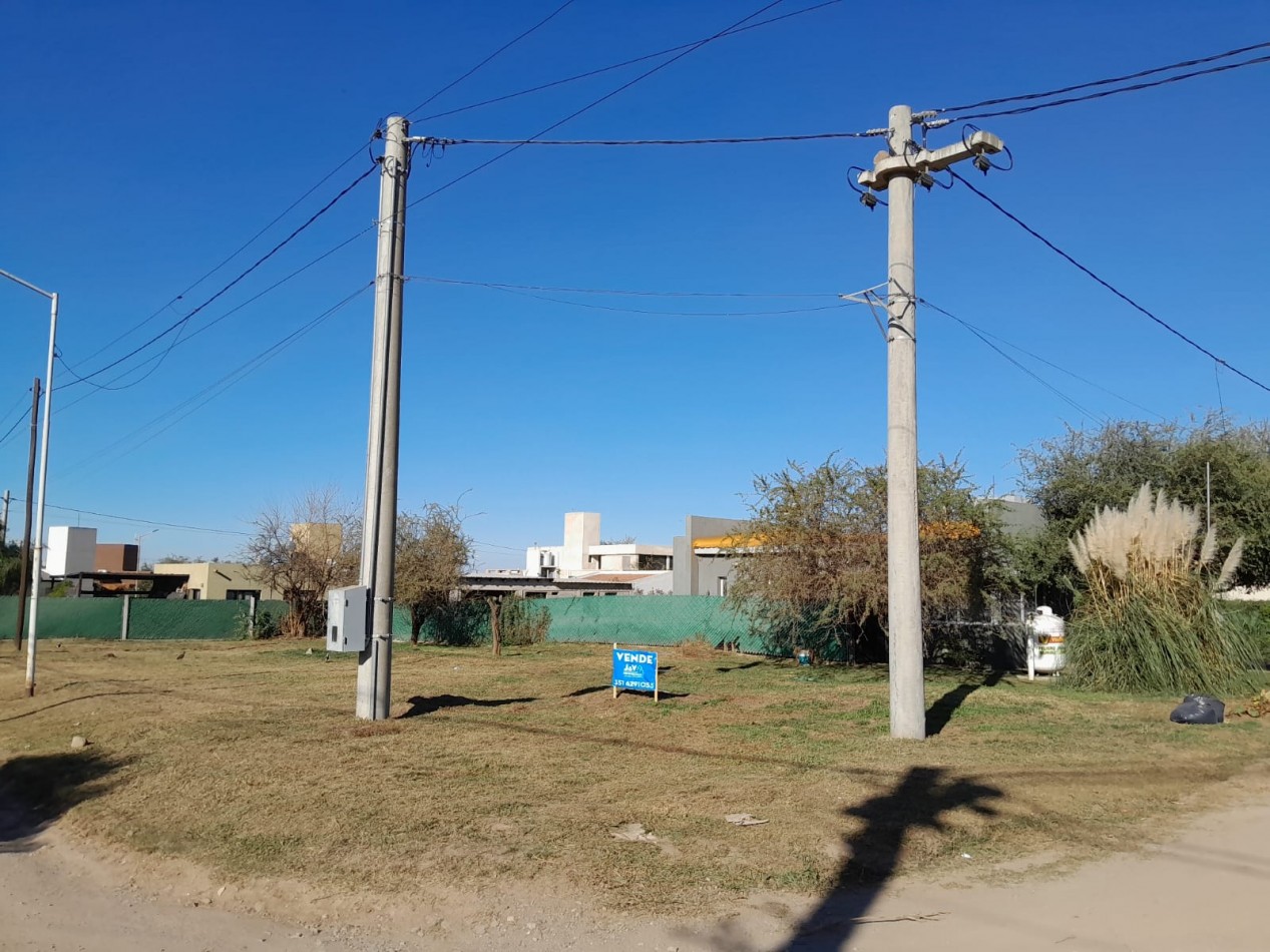 VENDO LOTE ESQUINA 508 M2 VILLA CATALINA. ETAPA LOS ALTOS. OBRA DE GAS PAGADA!!!