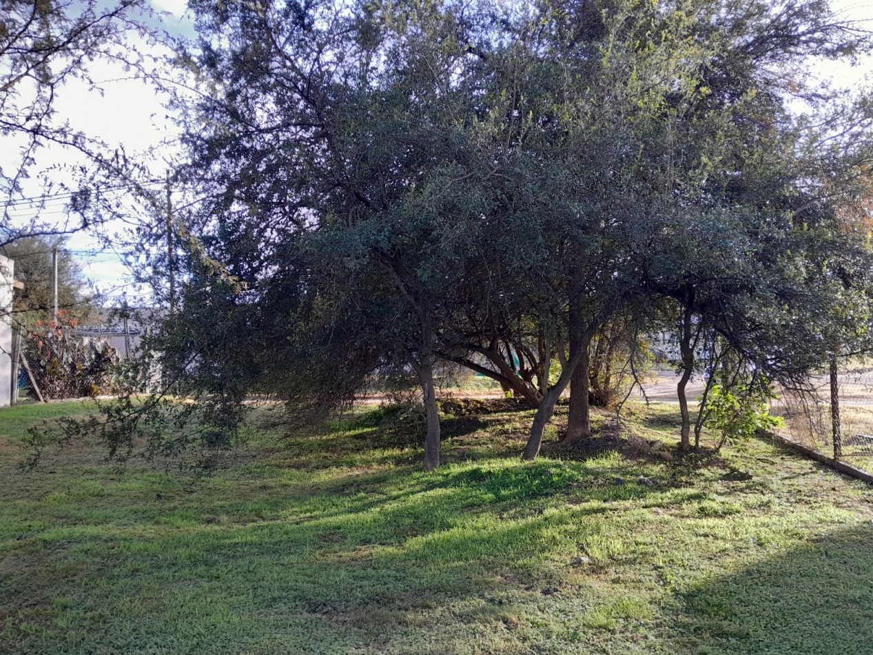 VENDO LOTE 405 M2 ETAPA LOS BOSQUES VILLA CATALINA. ESCRITURA!!!