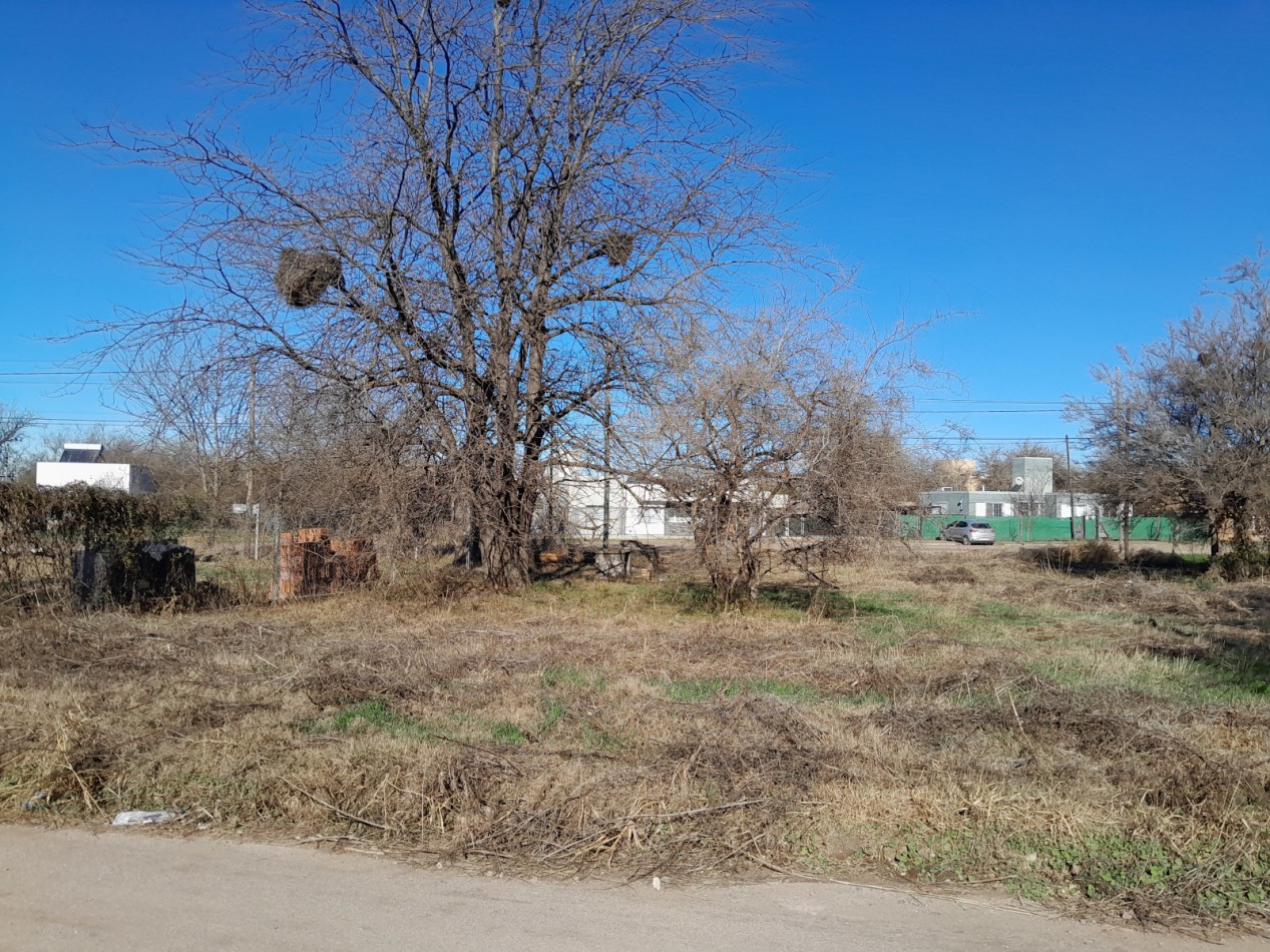 VENDO LOTE 761 M2 B° NUEVO RIO CEBALLOS. APTO COMERCIAL/RESIDENCIAL. ESCRITURA.