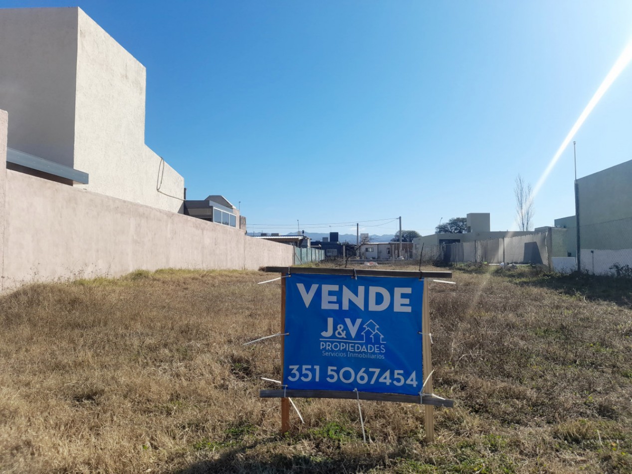 TERRENO EN VENTA  420 M. B° VILLA JUANA-ALTA GRACIA. C/ ESCRITURA. OPORTUNIDAD!