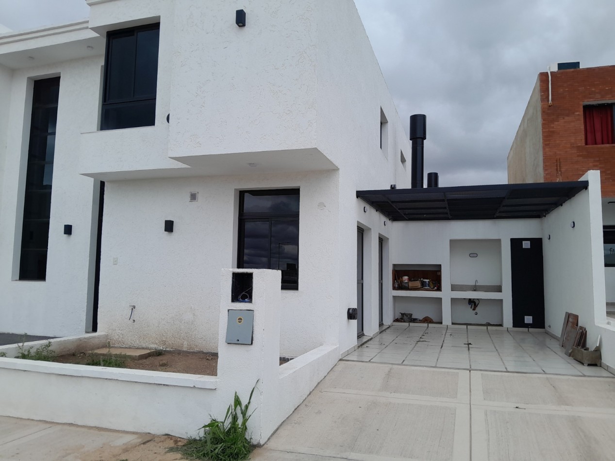 Vendo duplex de 2 dormitorios en Docta Avenida - A estrenar