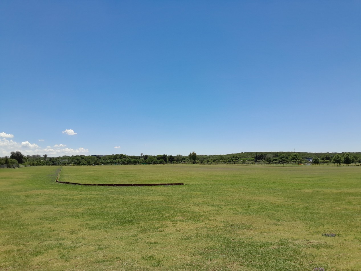 Vendo lote central de 1.550 m² en Las Corzuelas - Etapa 1