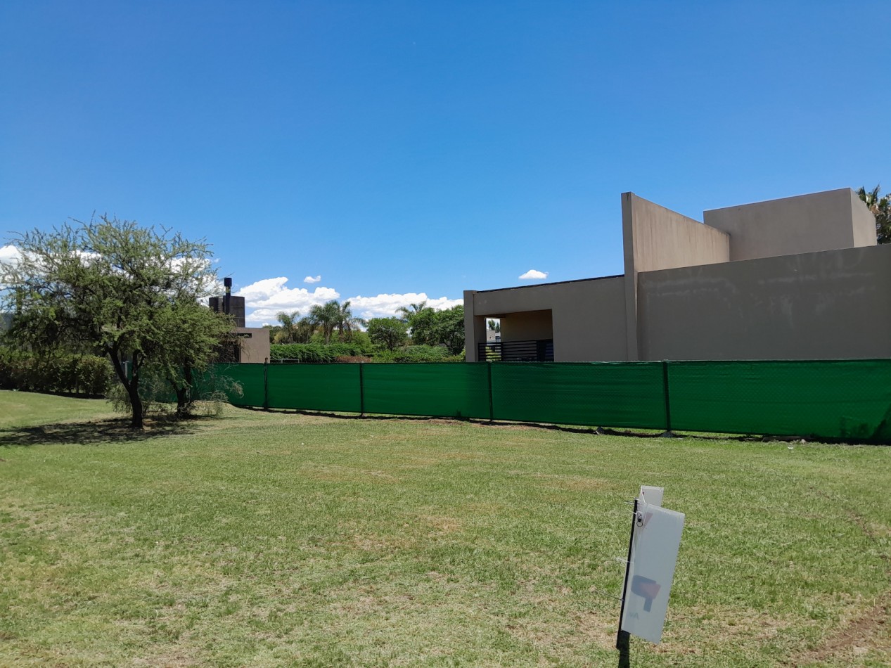 Vendo lote central de 1.550 m² en Las Corzuelas - Etapa 1
