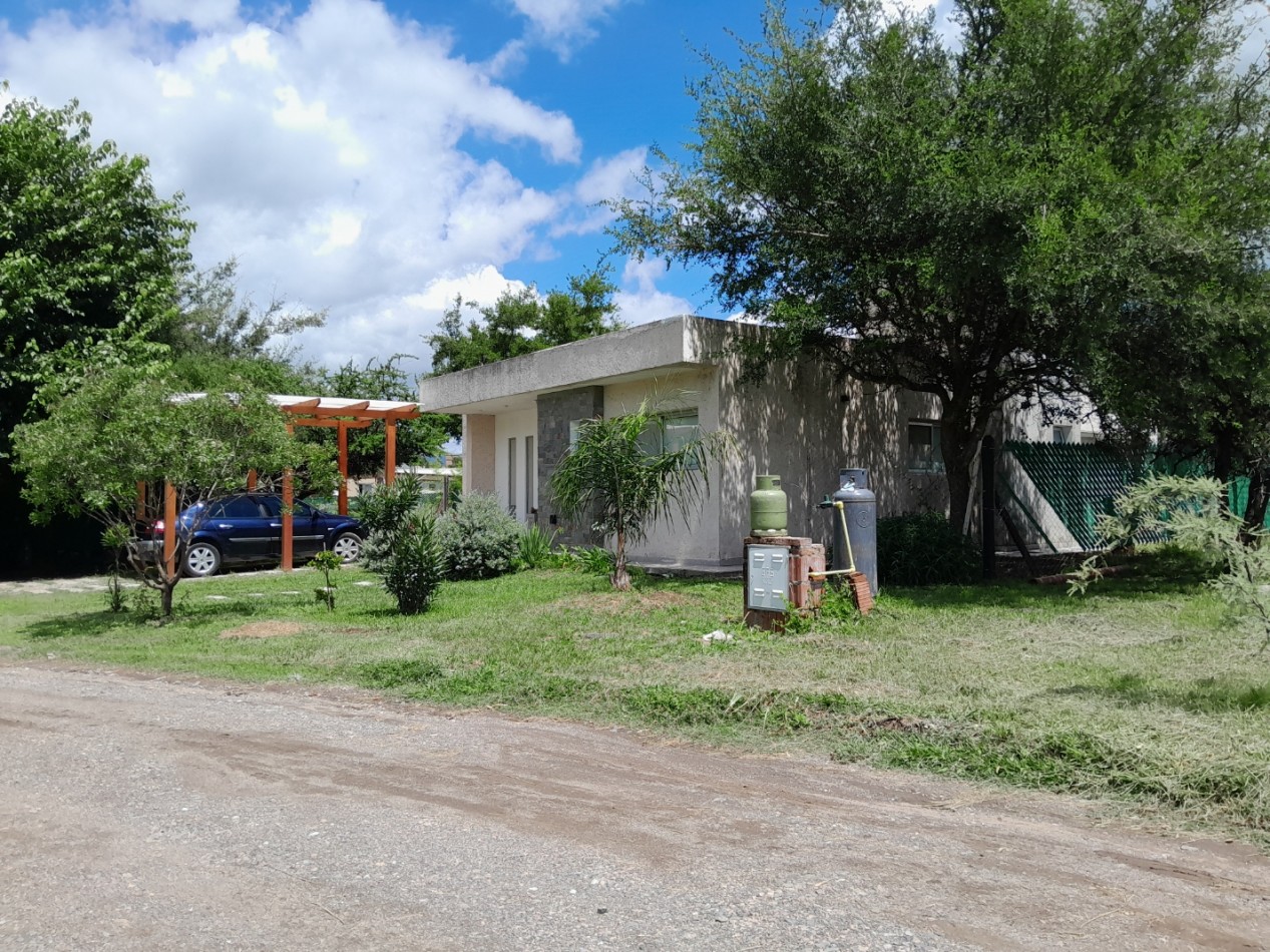 VENDO LOTE 476 M2 VILLA CATALINA 1° ETAPA. EXCELENTE UBICACION!!!