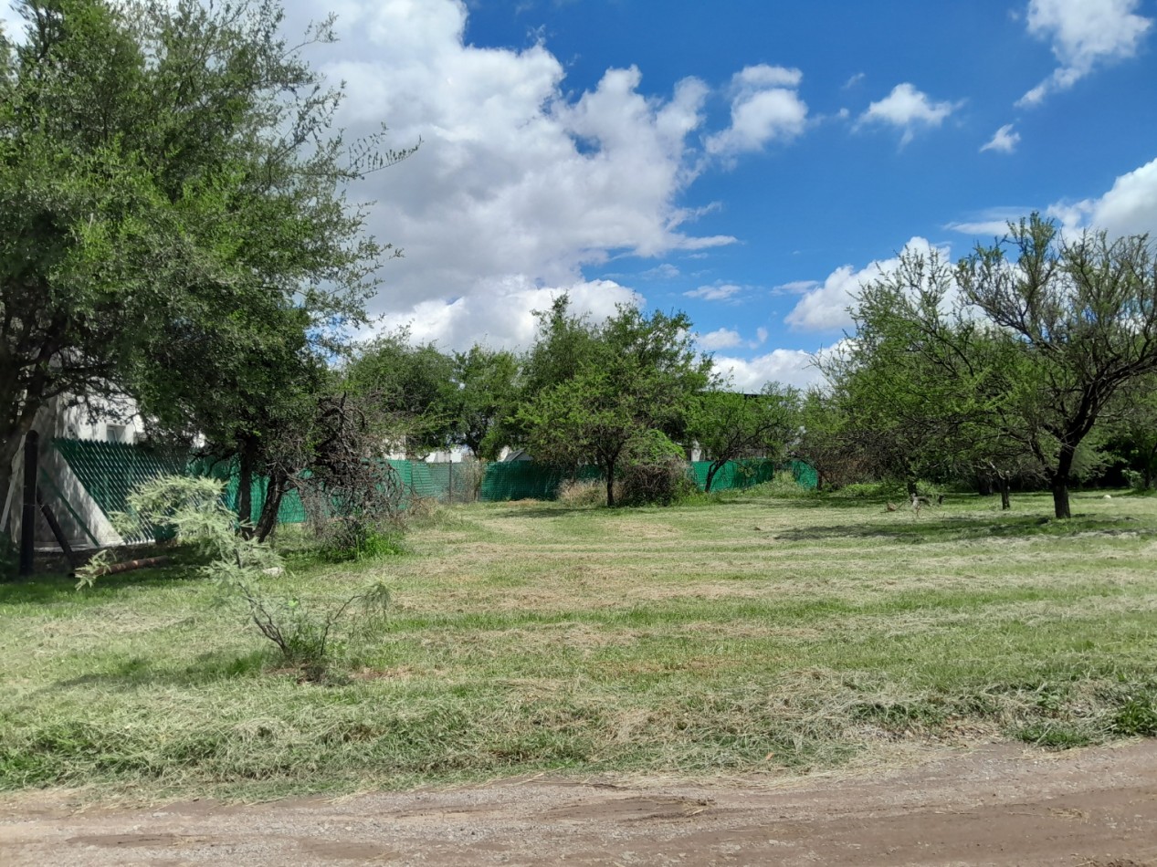 VENDO LOTE 476 M2 VILLA CATALINA 1° ETAPA. EXCELENTE UBICACION!!!