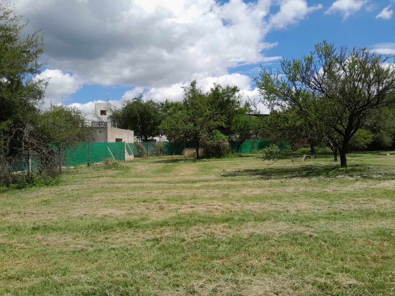 VENDO LOTE 476 M2 VILLA CATALINA 1° ETAPA. EXCELENTE UBICACION!!!