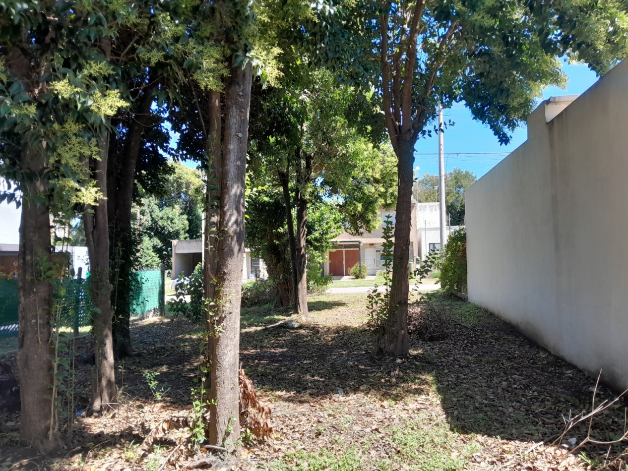 VENDO LOTE 300 m² - VILLA CATALINA. Etapa Eco Catalina. Escritura