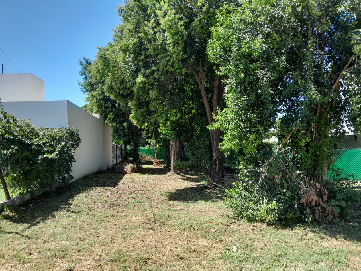 VENDO LOTE 300 m² - VILLA CATALINA. Etapa Eco Catalina. Escritura
