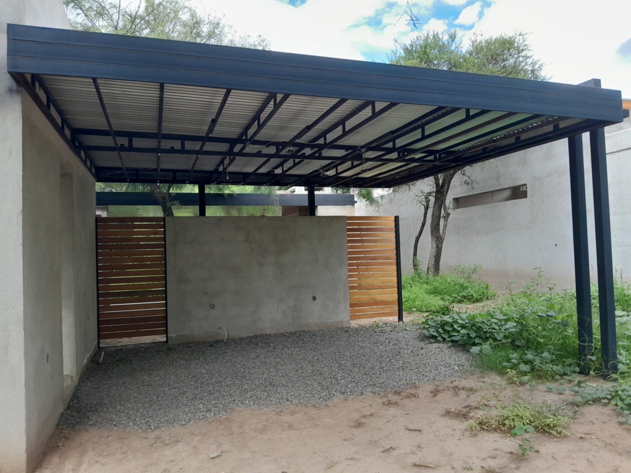 Casa 3 Dormitorios a Estrenar - Excelente Calidad - Villa Catalina