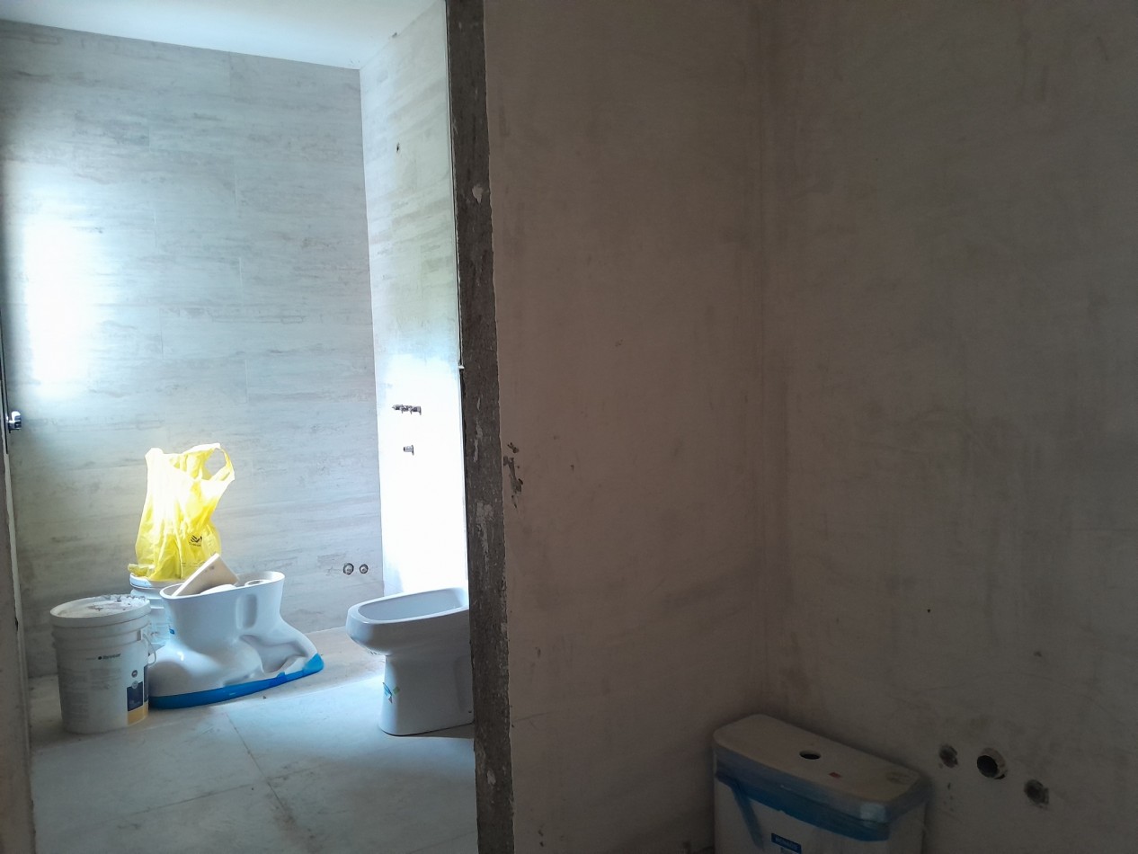 Casa 3 Dormitorios a Estrenar - Excelente Calidad - Villa Catalina