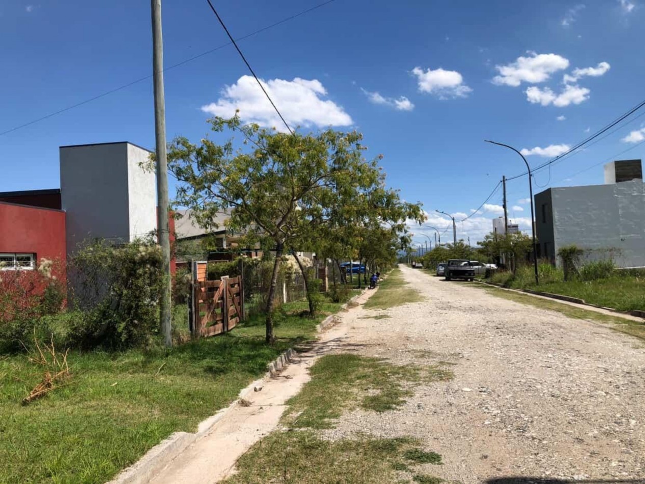 VENDO LOTE 385 m² C/ESCRITURA - B° VILLA JUANA - ALTA GRACIA