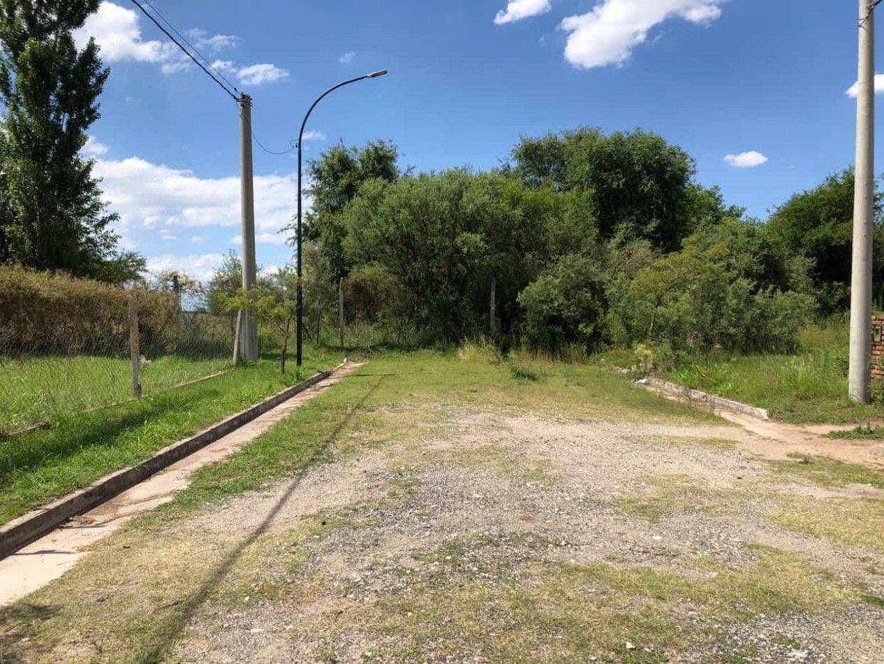 VENDO LOTE 385 m² C/ESCRITURA - B° VILLA JUANA - ALTA GRACIA