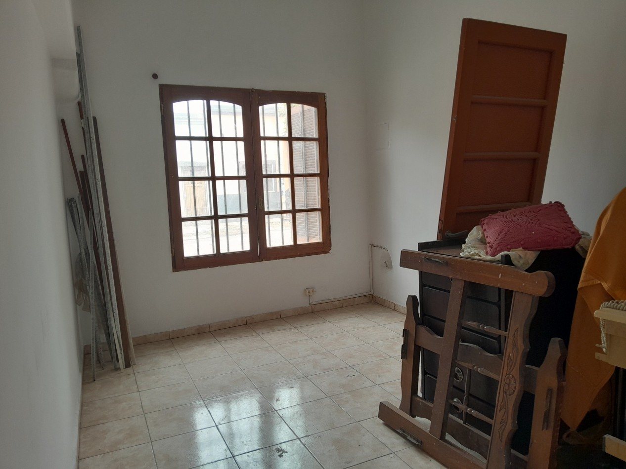 VENDO CASA 3 DORM. B° PUEYRREDON - ESCRITURA.