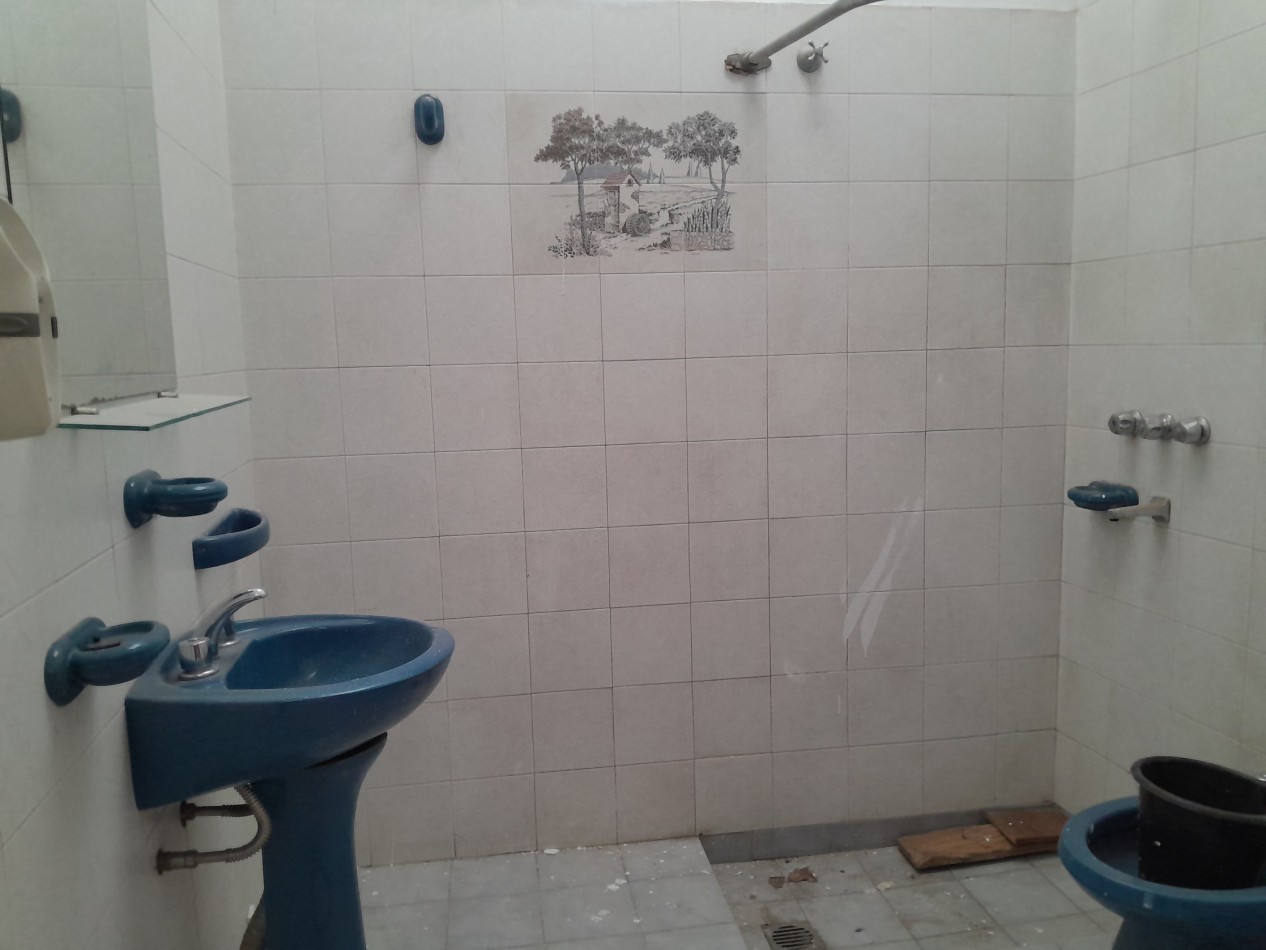 VENDO CASA 3 DORM. B° PUEYRREDON - ESCRITURA.