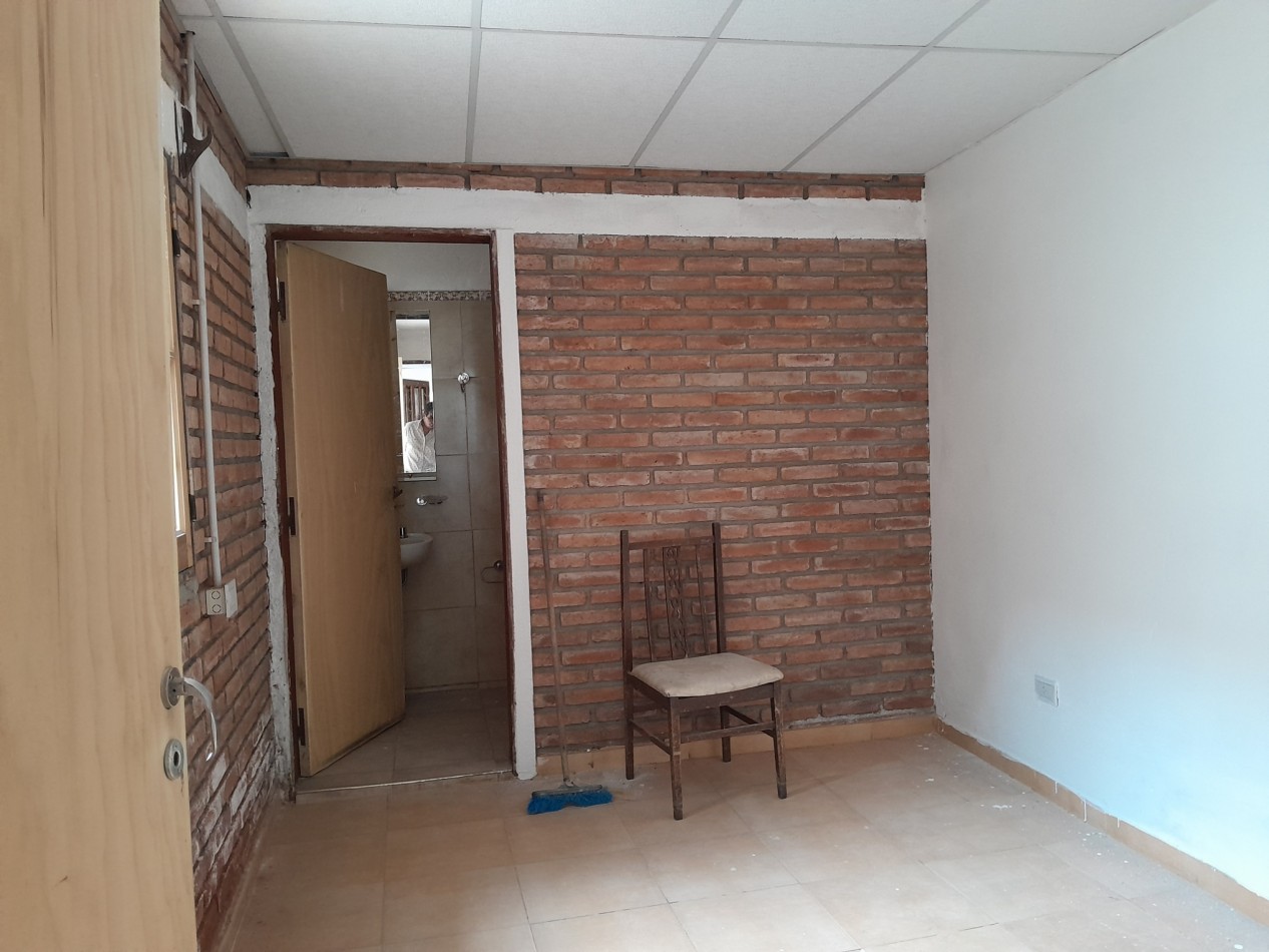VENDO CASA 3 DORM. B° PUEYRREDON - ESCRITURA.