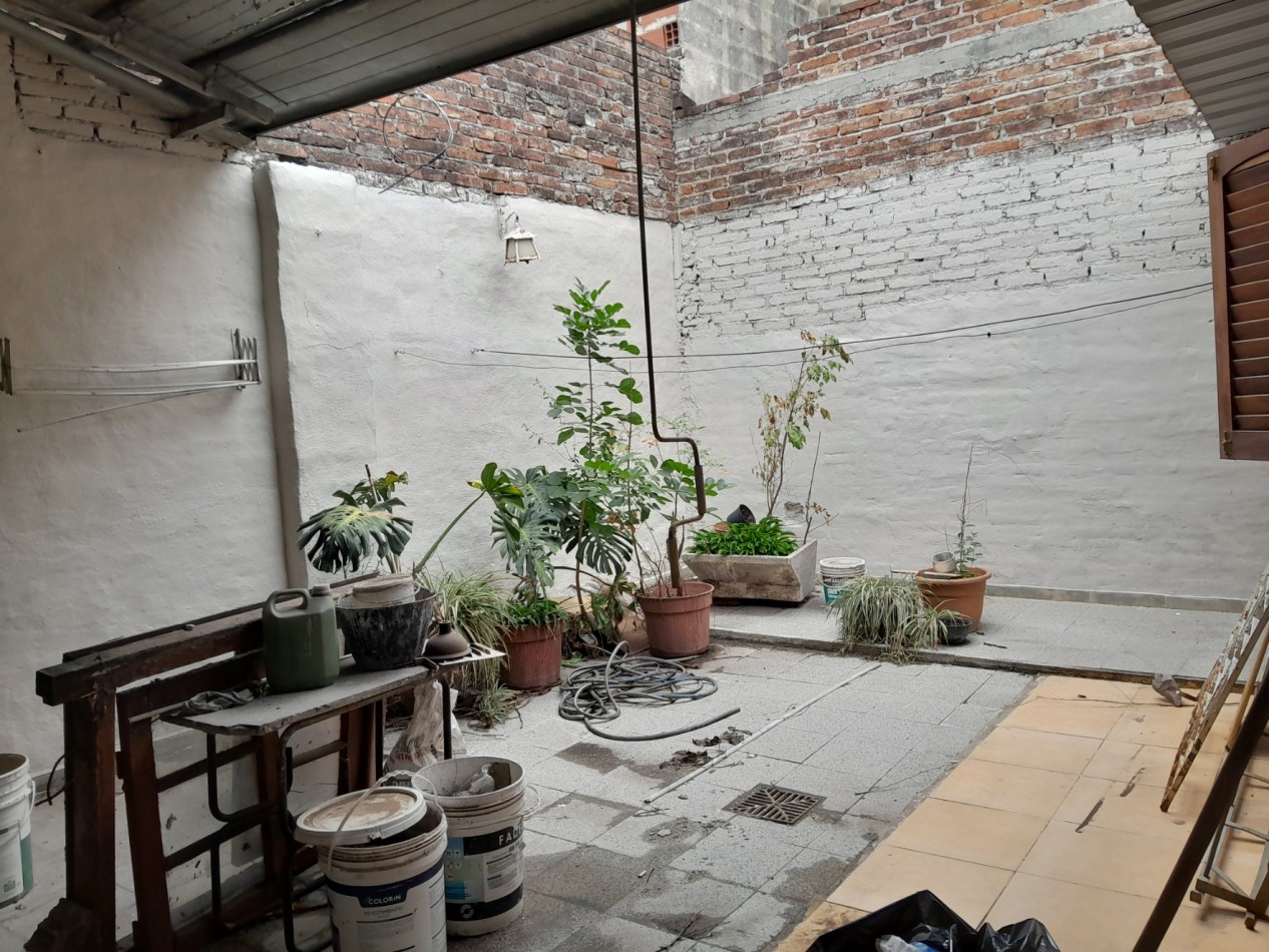 VENDO CASA 3 DORM. B° PUEYRREDON - ESCRITURA.