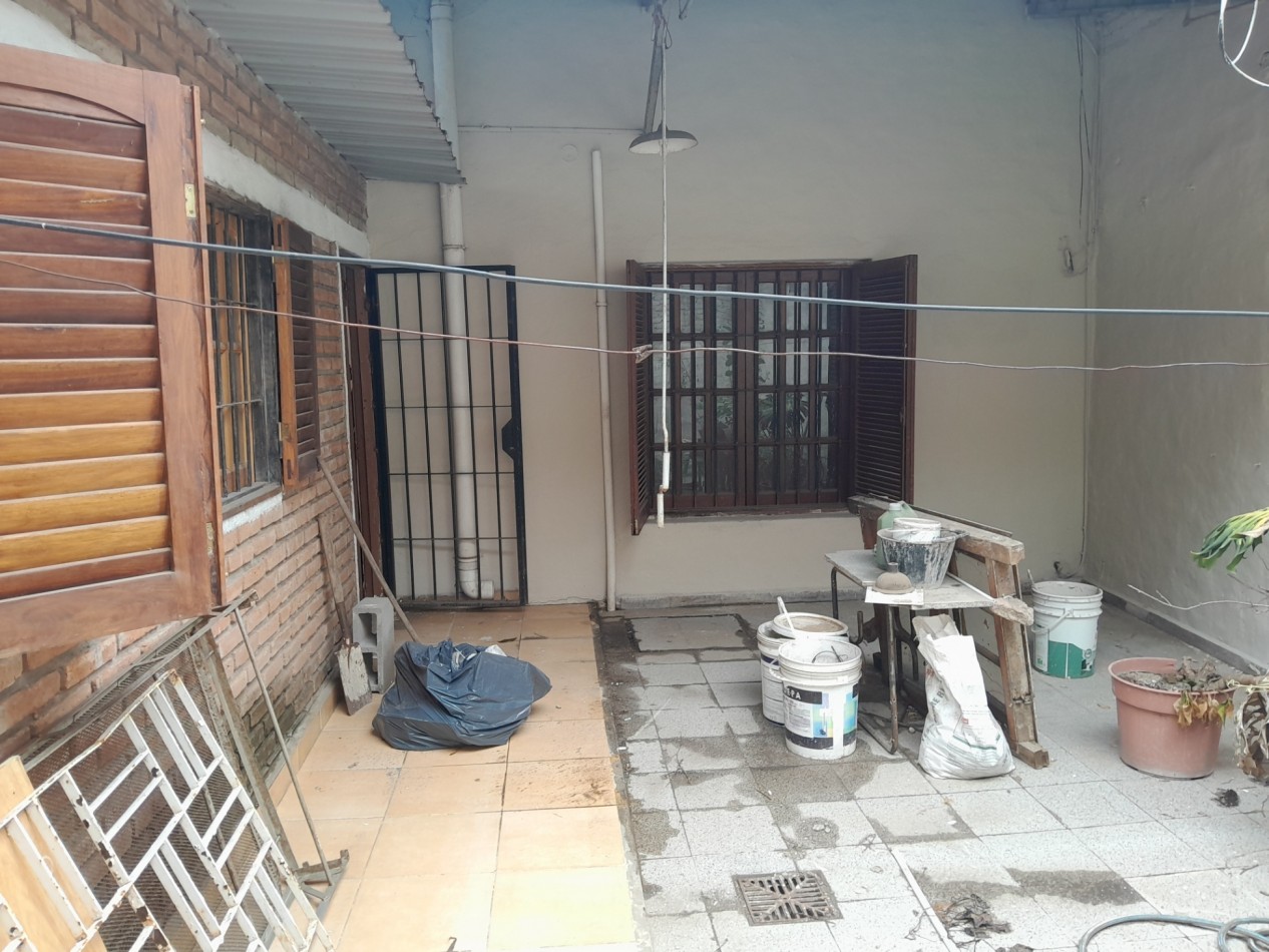 VENDO CASA 3 DORM. B° PUEYRREDON - ESCRITURA.