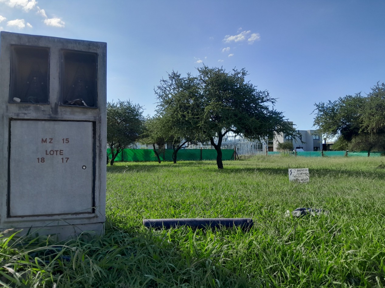 VENDO LOTE 700 m² - BELA VISTA/VILLA CATALINA