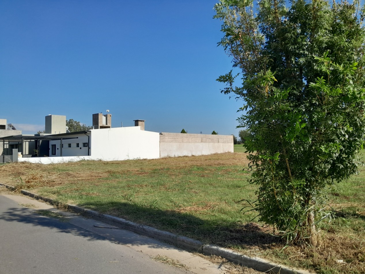 VENTA | LOTE 360 m² - B° Tres Gracias, 1° Etapa - Escritura