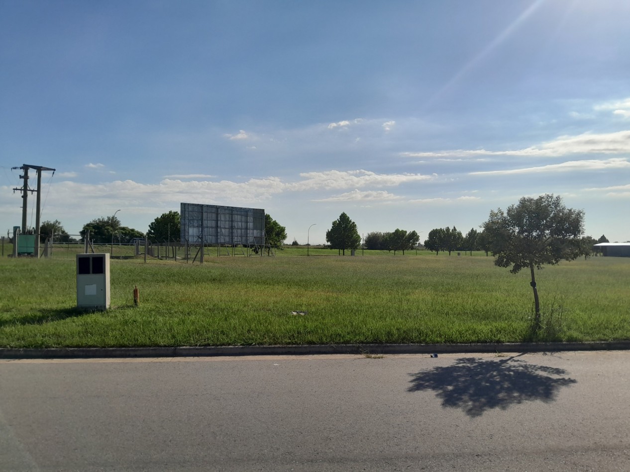 VENTA | LOTE 360 m² - B° Tres Gracias, 1° Etapa - Escritura