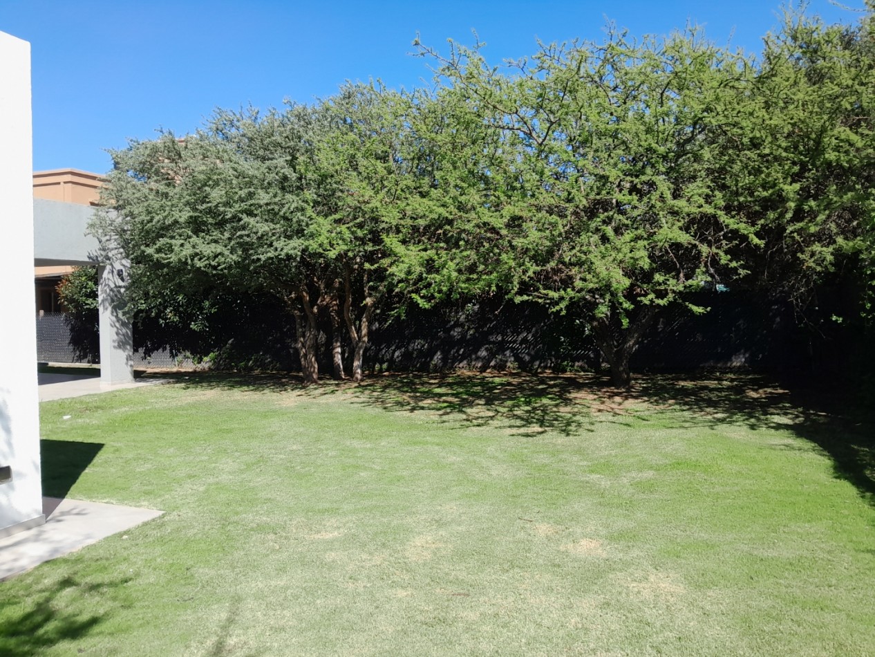 VENDO HERMOSA CASA DE 2 DORM. A ESTRENAR EN LAS CAÑITAS.