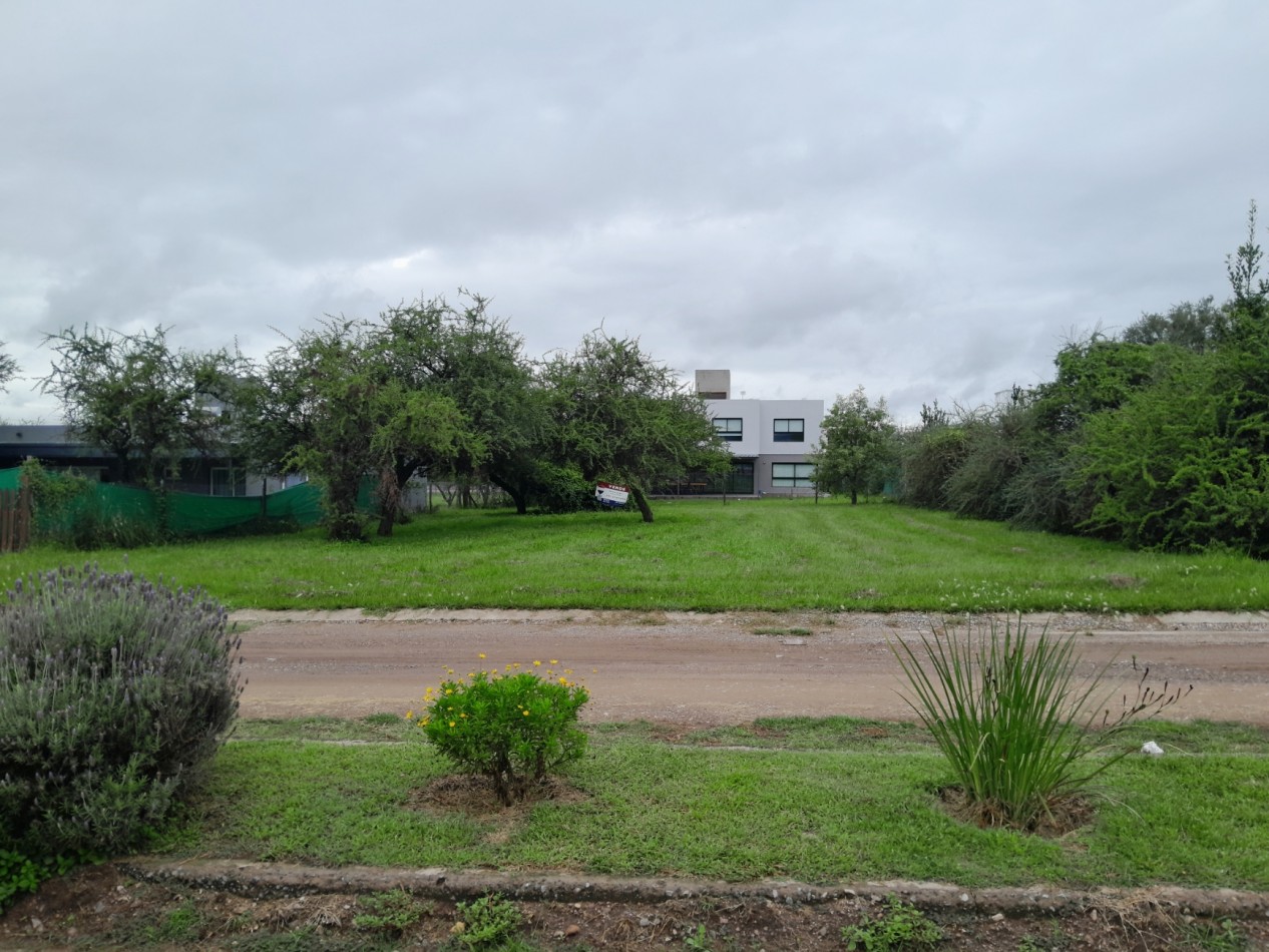 VENDO LOTE 700 M2 BELA VISTA, RIO CEBALLOS. ESCRITURA.