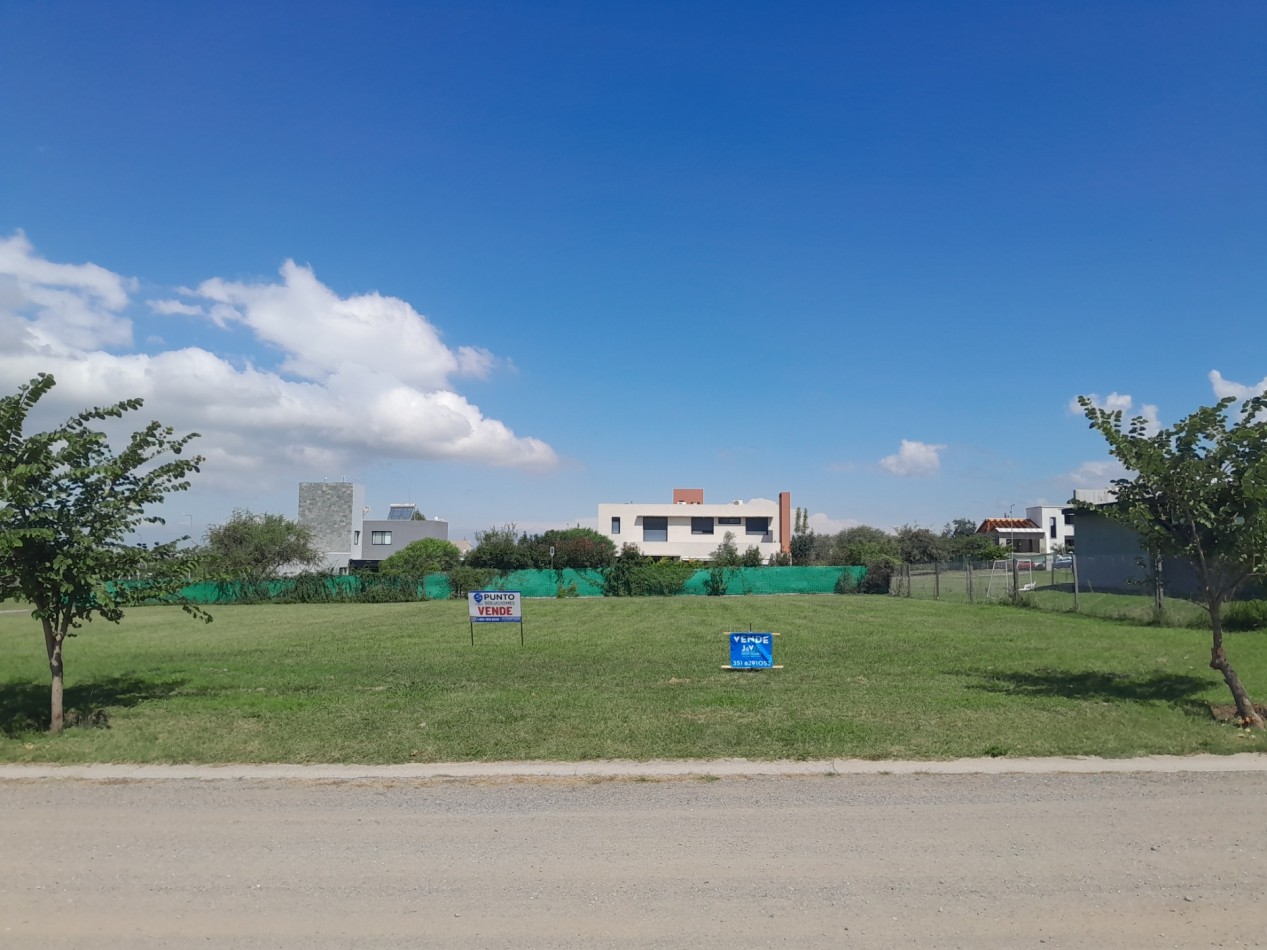 VENDO LOTE CENTRAL 1.000 M2 B° LA CERCANIA, MENDIOLAZA