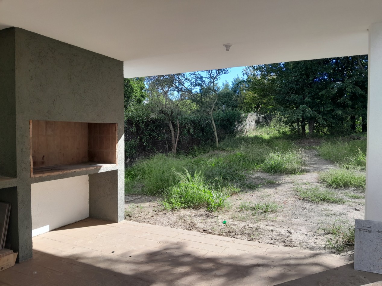 CASA A ESTRENAR DE 3 DORMITORIOS - VILLA CATALINA - ETAPA CAMPOS VERDES