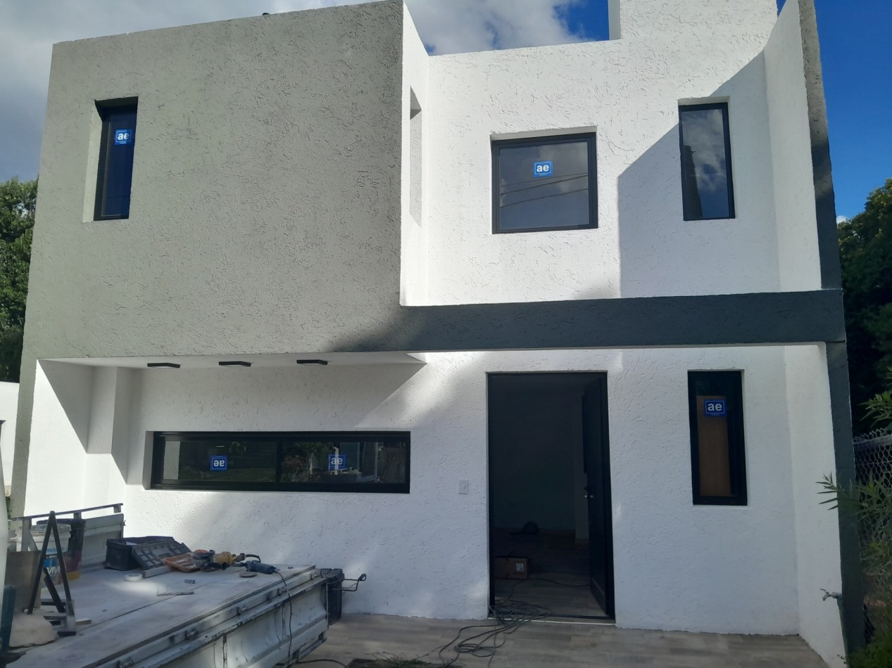 VENDO CASA A ESTRENAR DE 2 DORMITORIOS - VILLA CATALINA - ETAPA ECO CATALINA