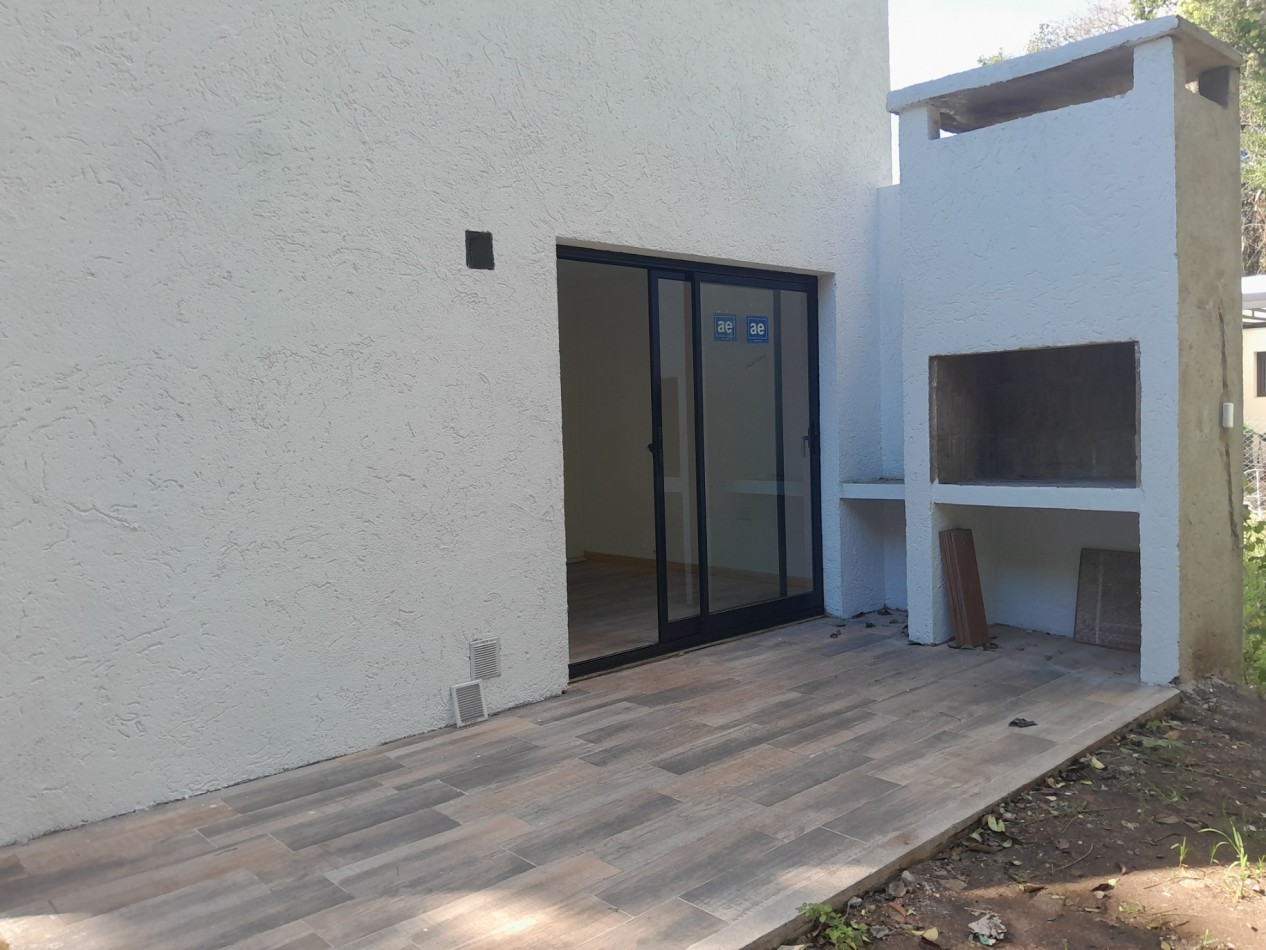 VENDO CASA A ESTRENAR DE 2 DORMITORIOS - VILLA CATALINA - ETAPA ECO CATALINA