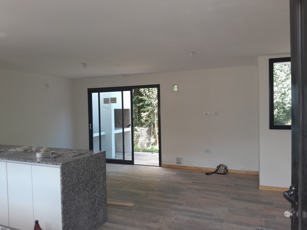 VENDO CASA A ESTRENAR DE 2 DORMITORIOS - VILLA CATALINA - ETAPA ECO CATALINA