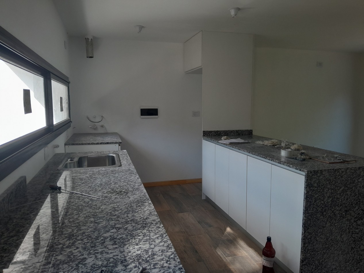 VENDO CASA A ESTRENAR DE 2 DORMITORIOS - VILLA CATALINA - ETAPA ECO CATALINA