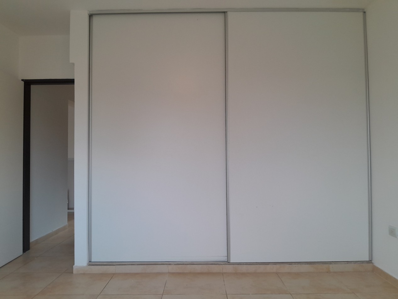 CASA DE 2 DORMITORIOS - VILLA CATALINA | 1a ETAPA | CON ESCRITURA